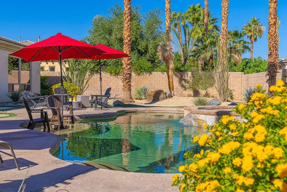 Private Home w Pool & Spa Family Friendly