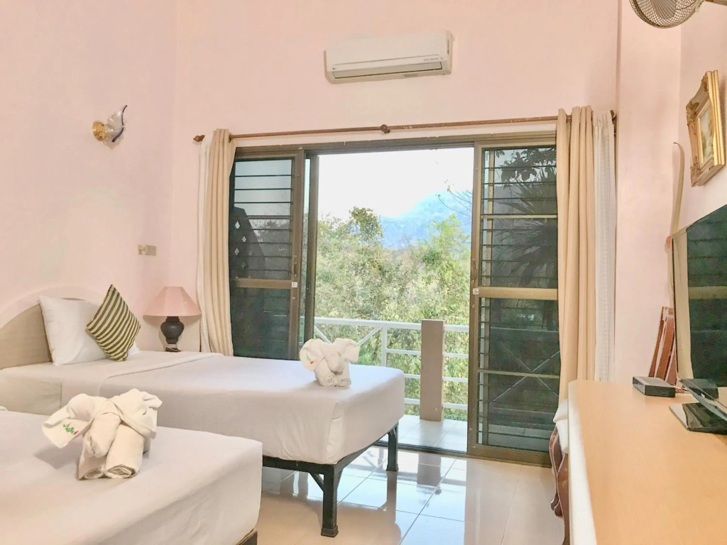 Phurua Bussaba Resort & Spa ภูเรือบุษบารีสอร์ท แอนด์ สปา