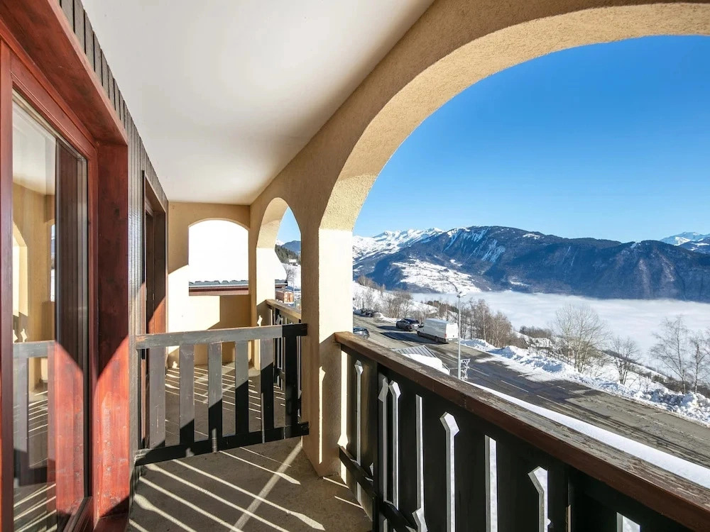 Accessible Alpine Stay for Five