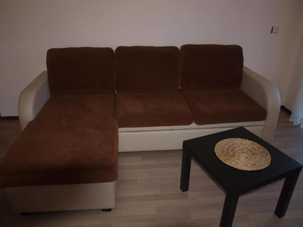 Lili Guest House