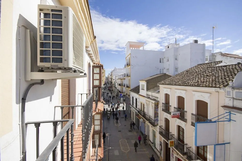 Apartamentos El Tajo & SPA