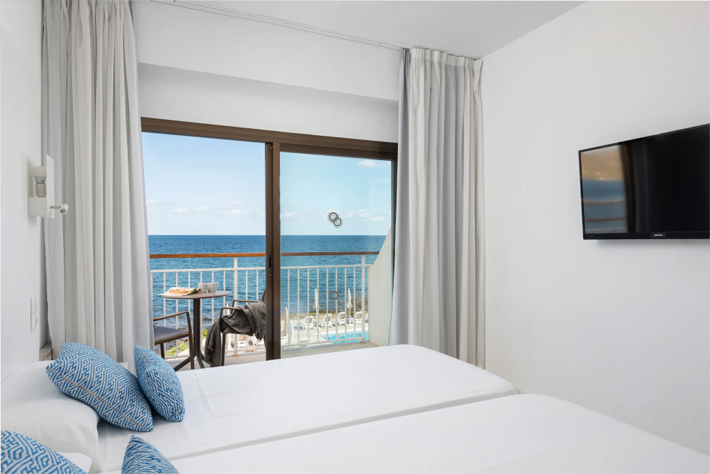 Hotel Atolon & Kaafu Beach Club