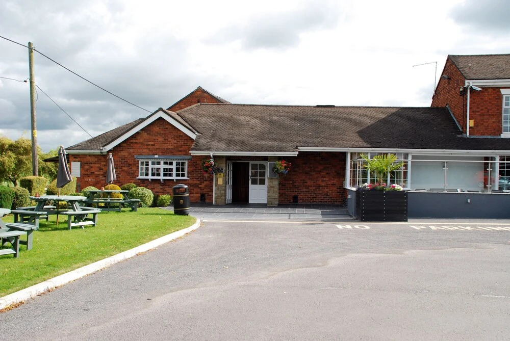 Hunters Lodge Hotel