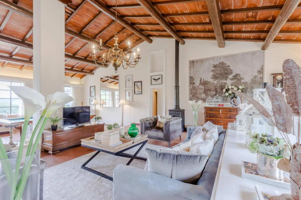 Villa Elizabeth an Hill Retreat