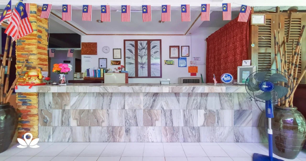 Uptown Beach Resort