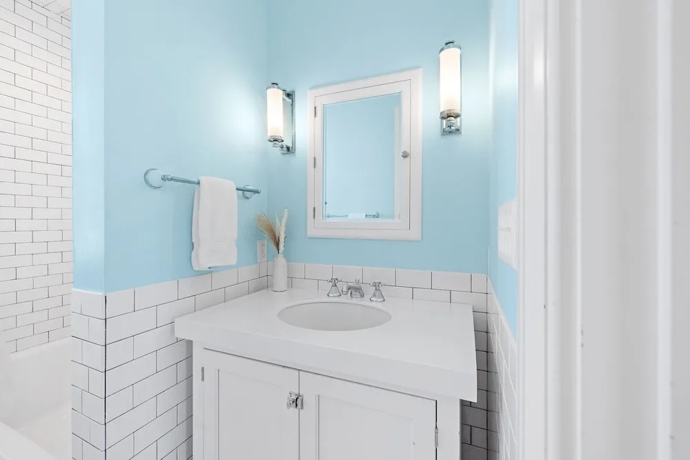 "sun Haven" In Watercolor Golf Cart Included! 4 Bedroom Home by RedAwning