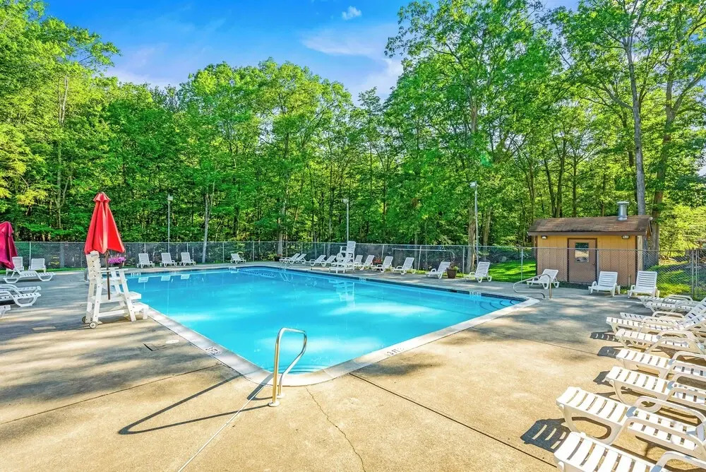 Private Yard, Playset: Family Home in Penn Estates