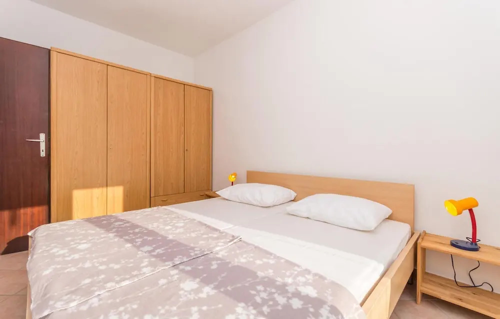 Amazing Apartment in Sveti Filip i Jakov With 1 Bedrooms and Wifi
