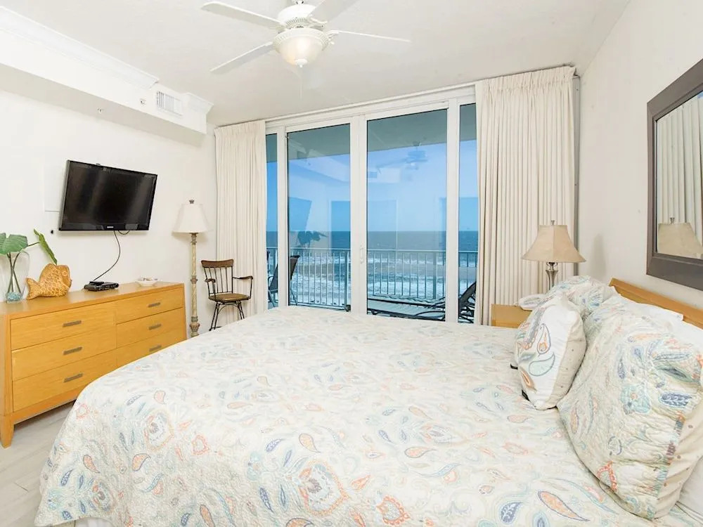 365 E Beach Blvd Condo Unit 604
