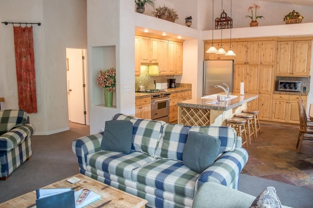 River Ridge 20 - 4 Br Condo