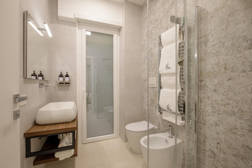 Cosmo Vatican Rooms
