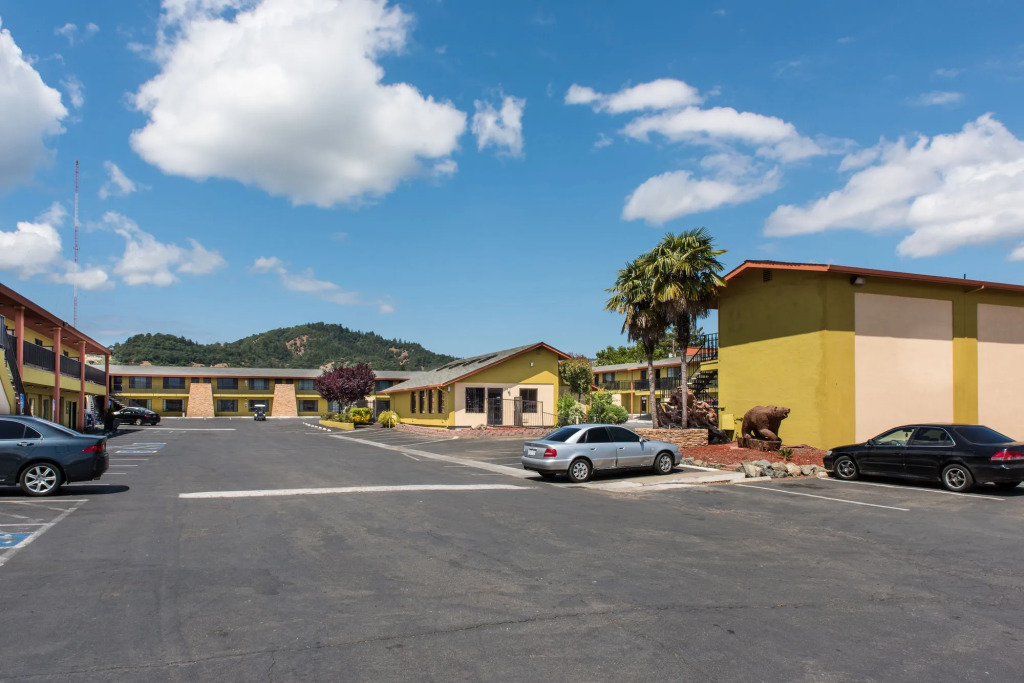 Motel 6-Ukiah, CA - North