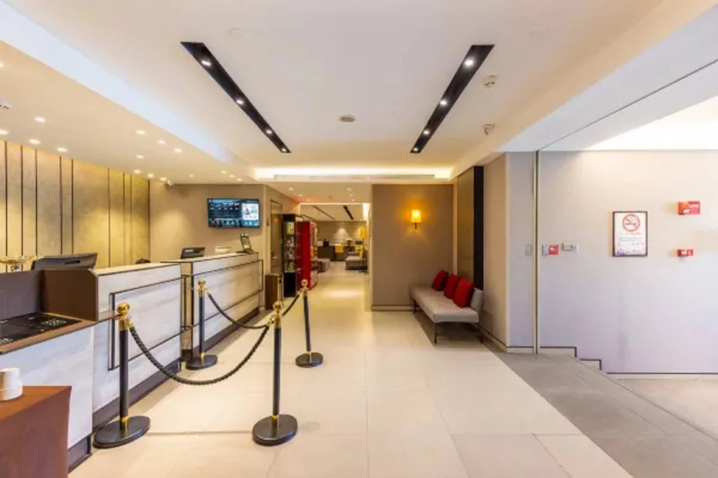 Homeinns Plus Zhangye Road Lanzhou Pedestaian