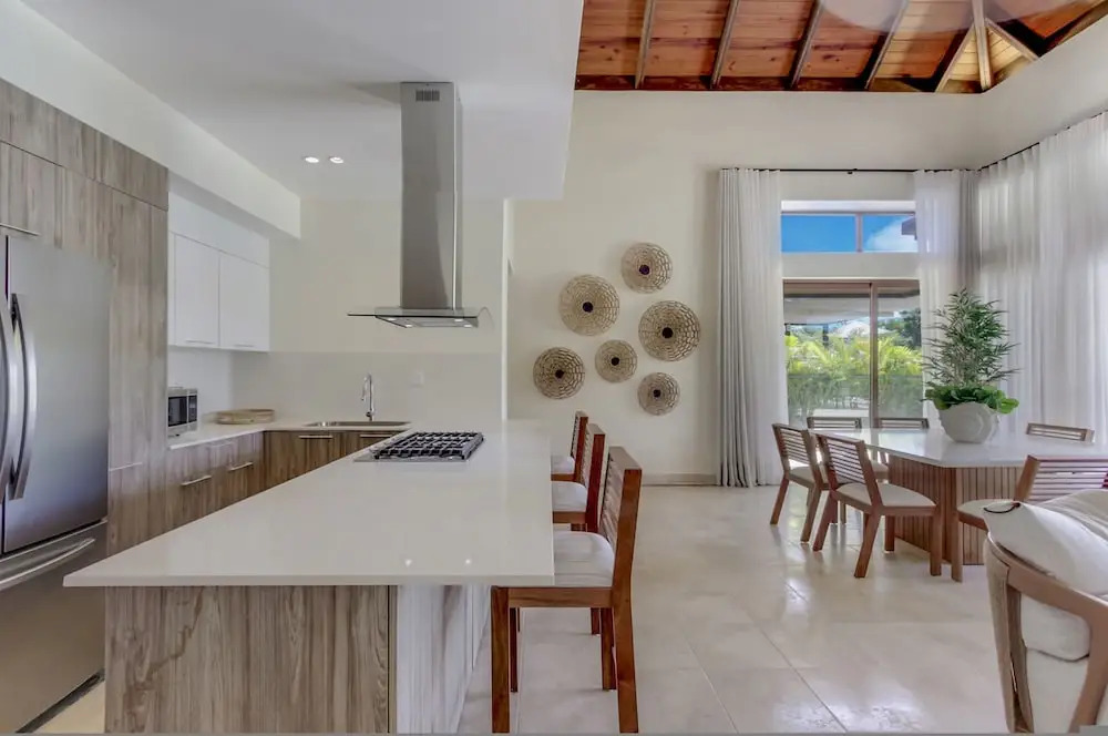 Luxury Cap Cana Villa with 3 Bedrooms, Plunge Pool, Maid, and Golf Course Access