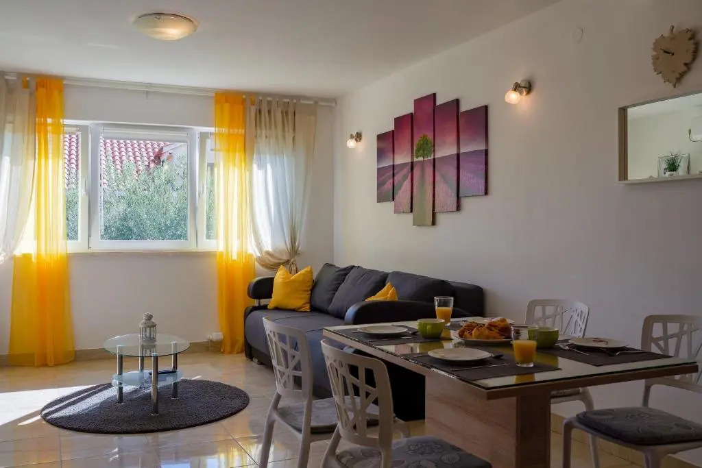 House FIDULIC - apartment THE LAVENDER