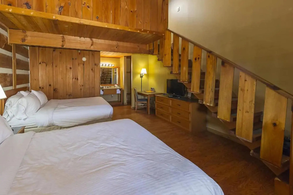 Timbers Lodge