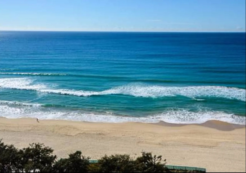 Zenith Ocean Front Apartments Gold Coast - Official Listing