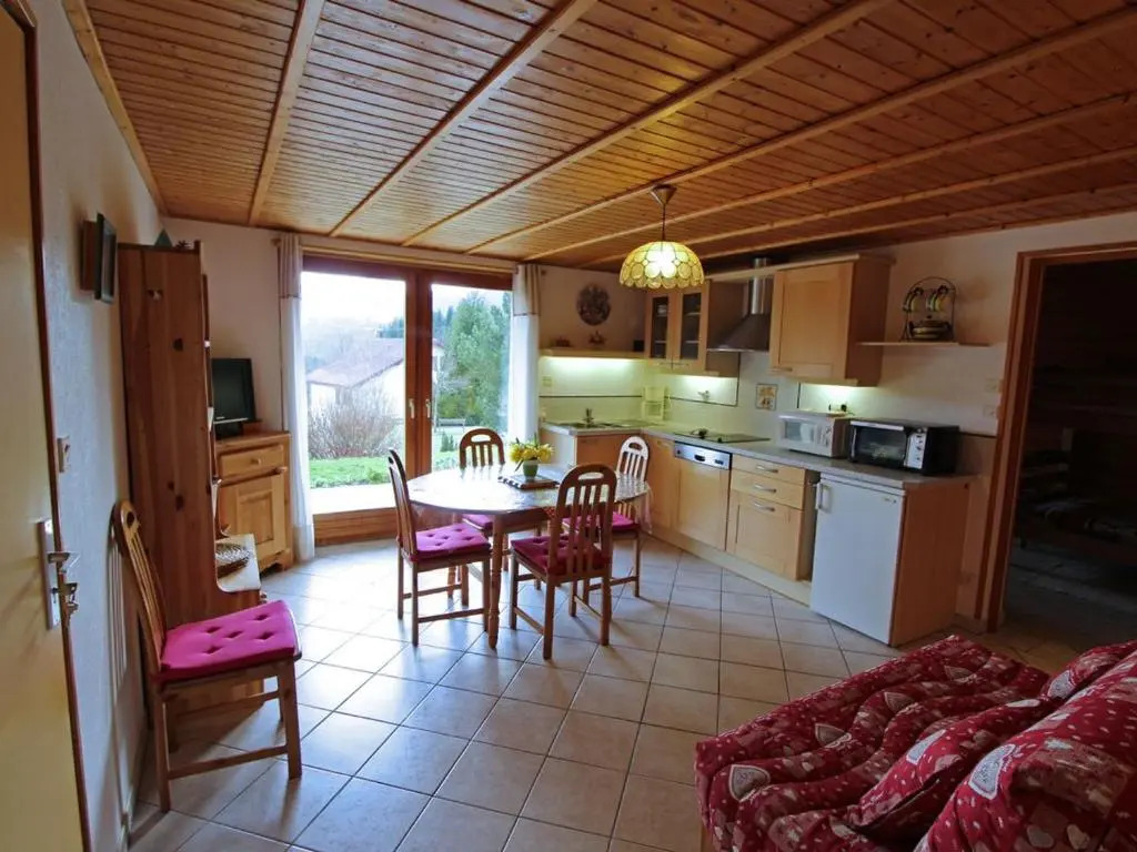 Gite Basse-sur-le-Rupt, 2 pièces, 4 personnes - FR-1-589-62