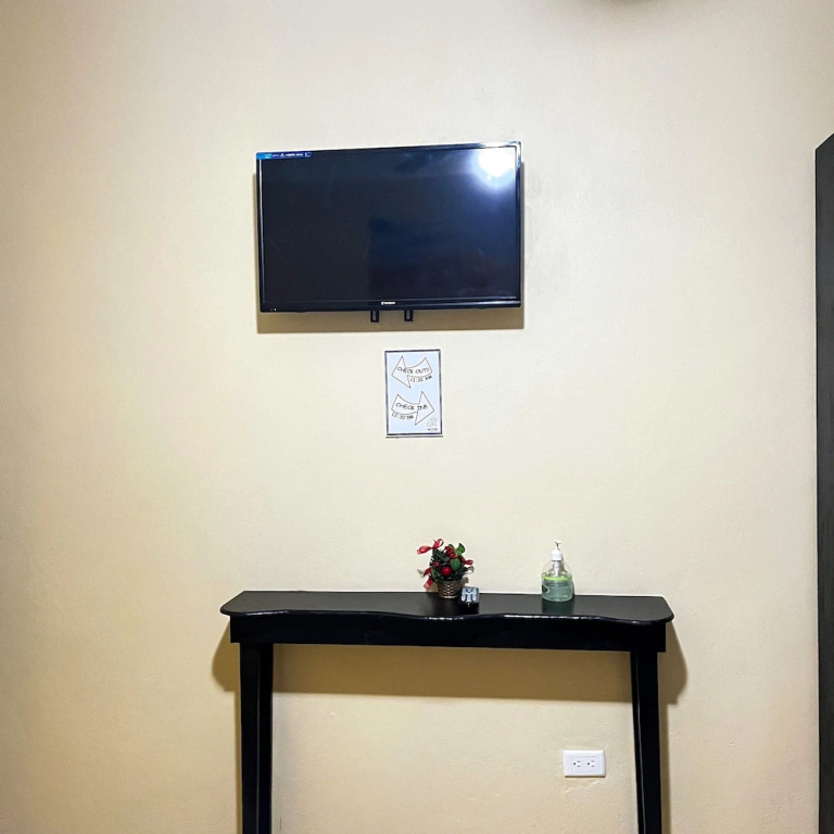 B. Apart Hotel