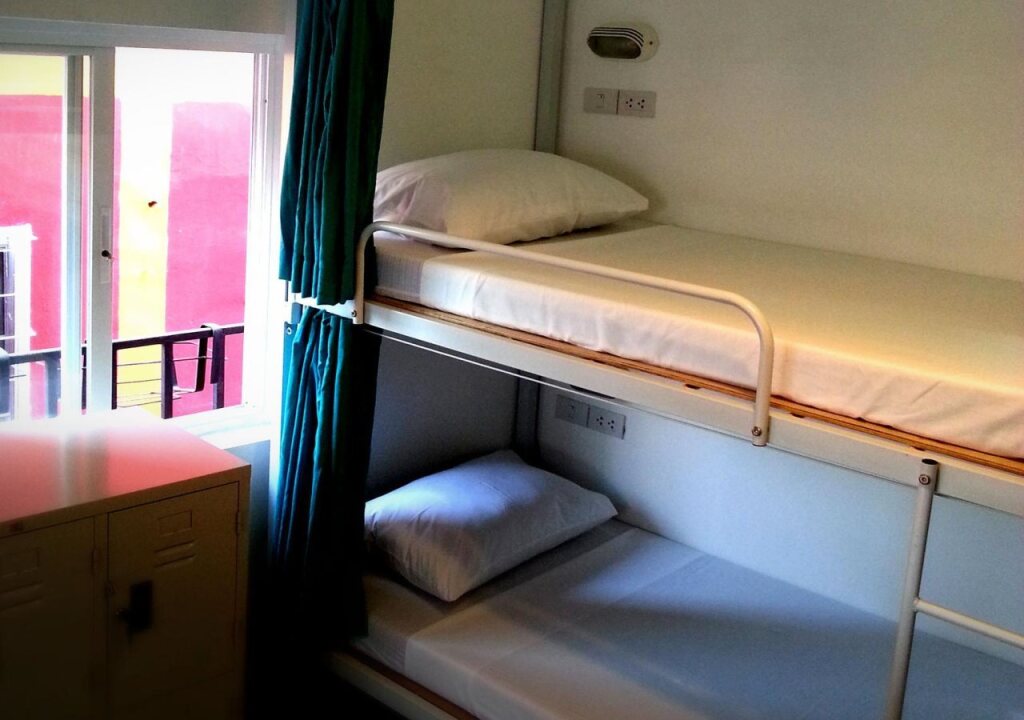 PLOY Hostel