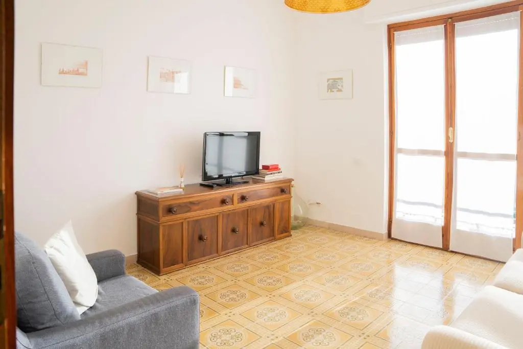 093 - Casa Panorama, Vista Mare e Vista Portofino, 500 metri centro di Chiavari, POSTO AUTO GRATIS INCLUSO