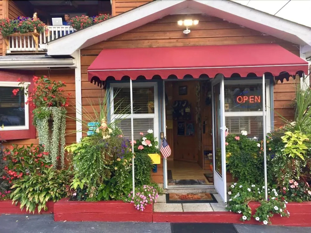 Homestead Inn - Blowing Rock