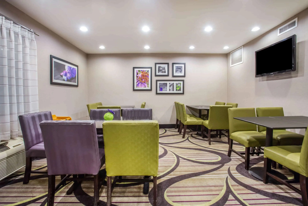 La Quinta Inn by Wyndham Oshkosh