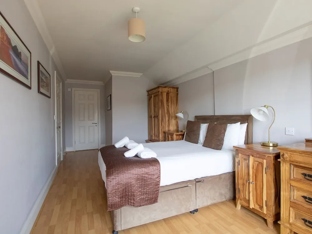 Townbridge Penthouse