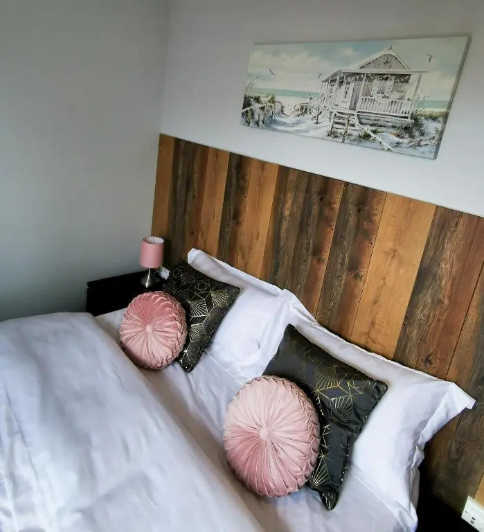 Sunrise View 2 Bed Apartment Sleeps 4 Spa Bath