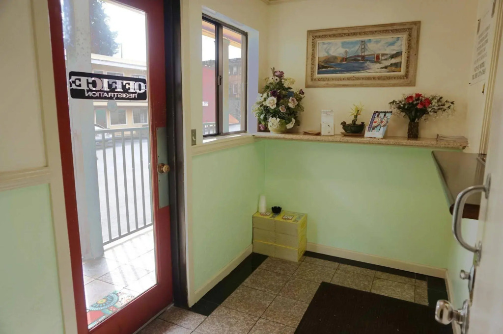 Budget Inn Oakland