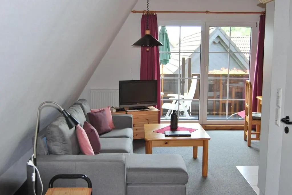 Ferienwohnung-Stricker-Typ-A-Balkon-1-3