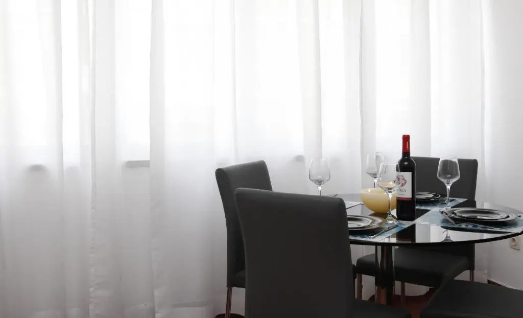Comfortable and Central Apartment Cascais