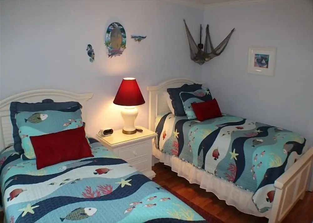 Sleeps 6, Ocean View Condo, 4 Heated Pools - Summerhouse 232