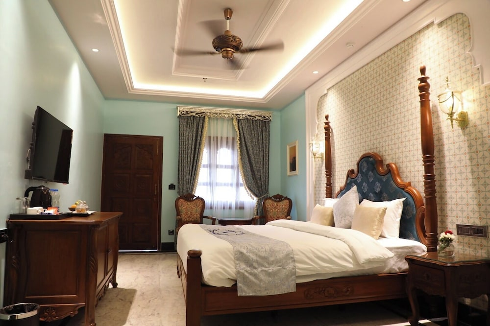 Revanta Suites
