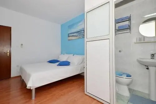 Apartments Mira