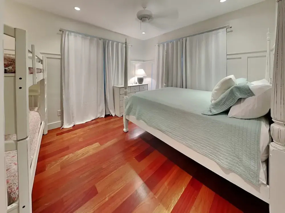 Windansea by Topsail Realty