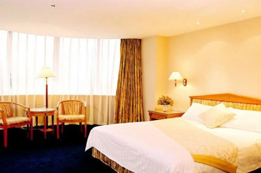 Wuhan Asia Hotel