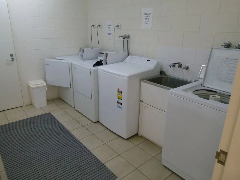 Madison Ocean Breeze Apartments