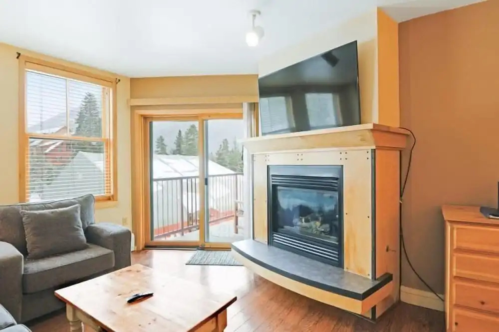 1 Bedroom Plus Murphy Mountain Condo In River Run Village With Hot Tub Access And Walking Distance To Ski