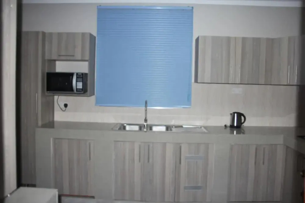 Hope's Apartments