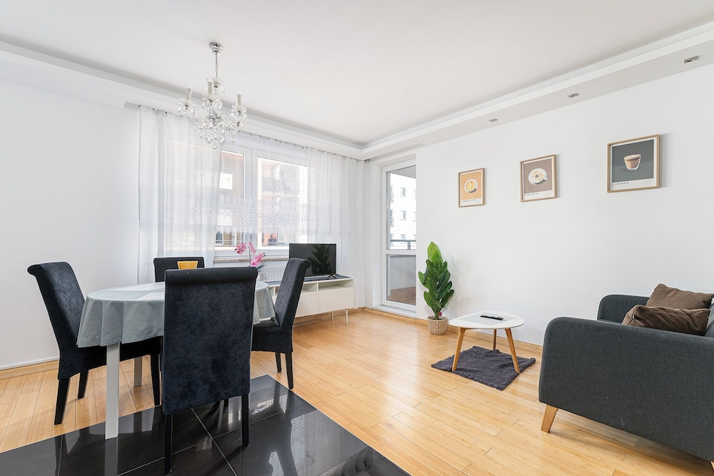 RentPlanet - Apartament Skoroszewska