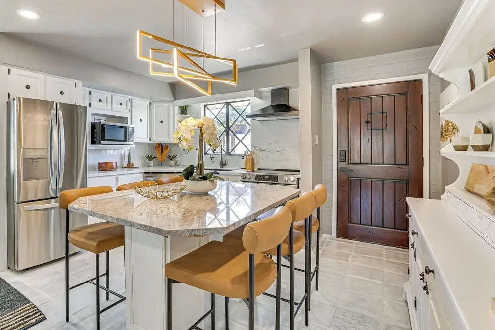 Walk to Scottsdale Stadium: Remodeled Home!