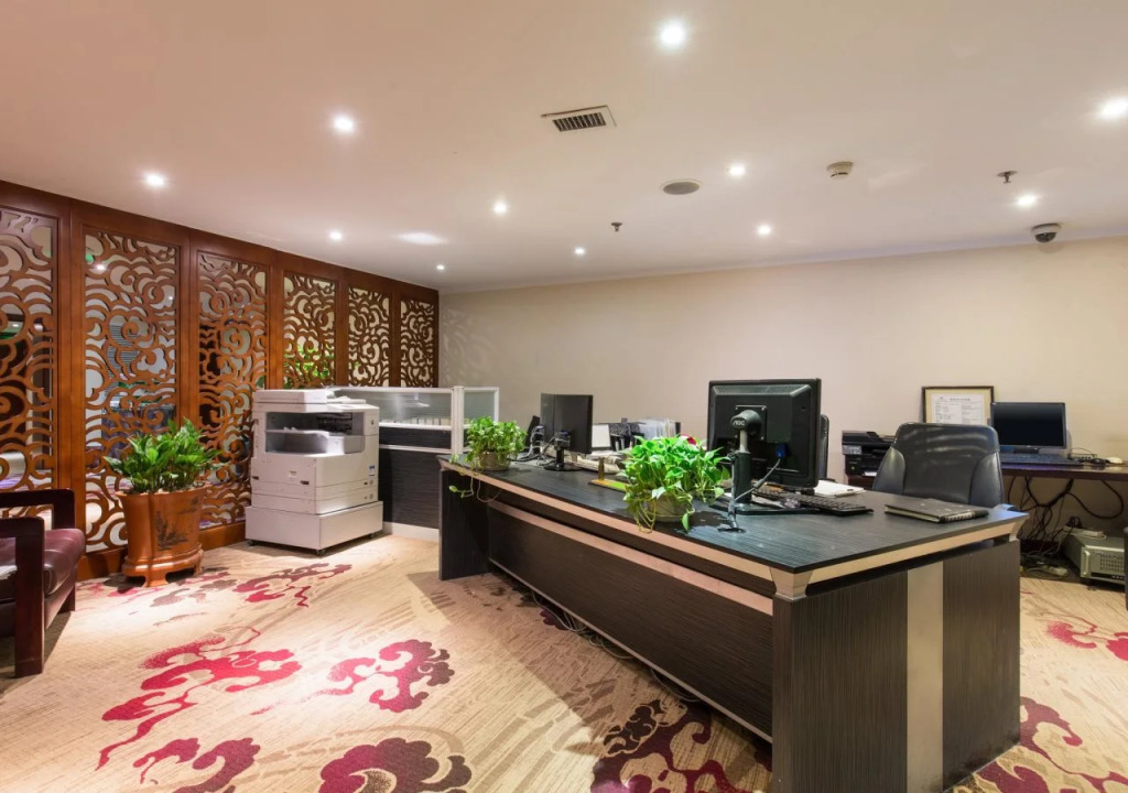 Soluxe Winterless Hotel Beijing