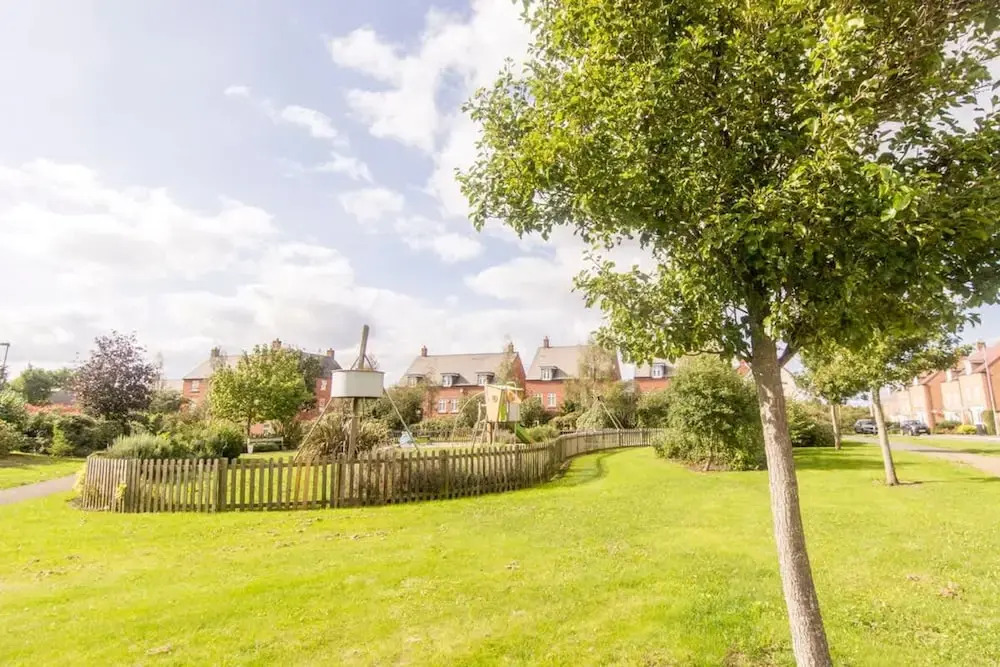 Host Stay Polwell Road