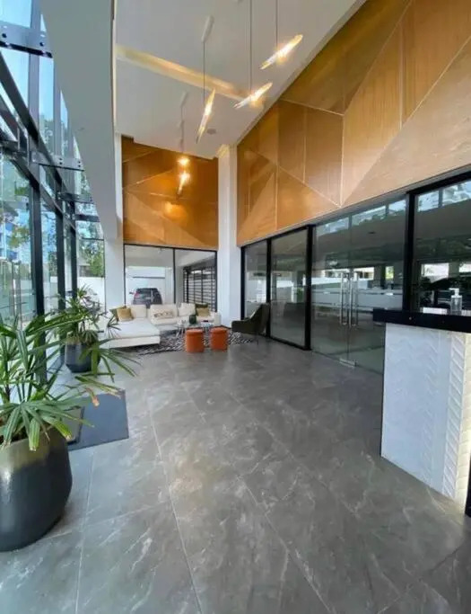 Suite Deluxe 1 bed, city OceanView, pool,Saune,Gym