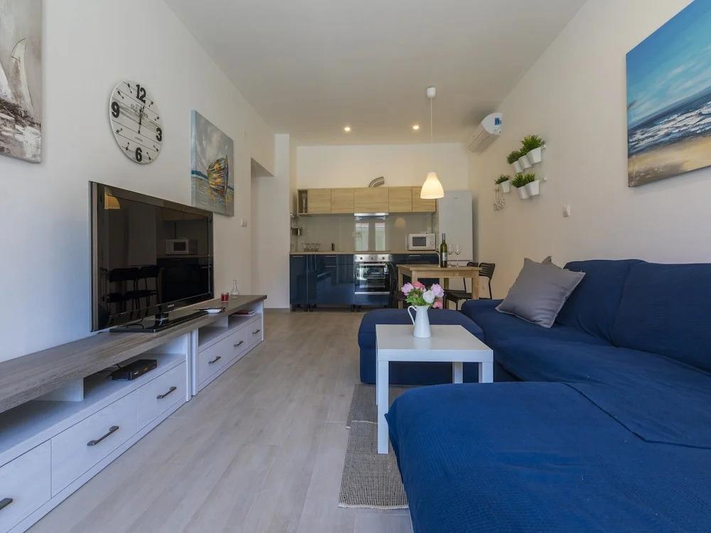 Apartment Mario