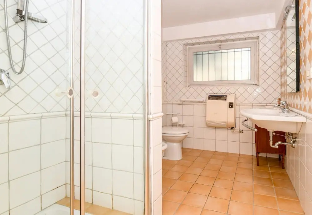 Desenzanoloft Villa Palm Garda Beach official partner Homes and Villas by Marriott Bonvoy