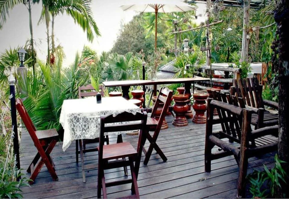 Janpha Cottage