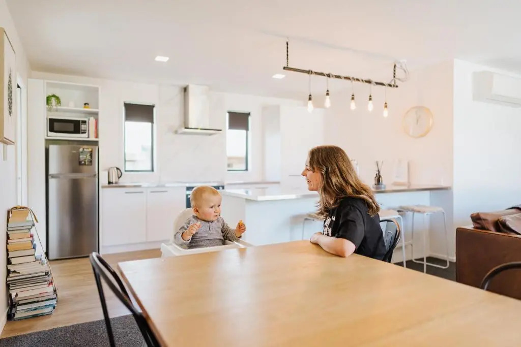 Stow Wanaka 4 -Charming Space, Just a Stone Throw from Central Wanaka