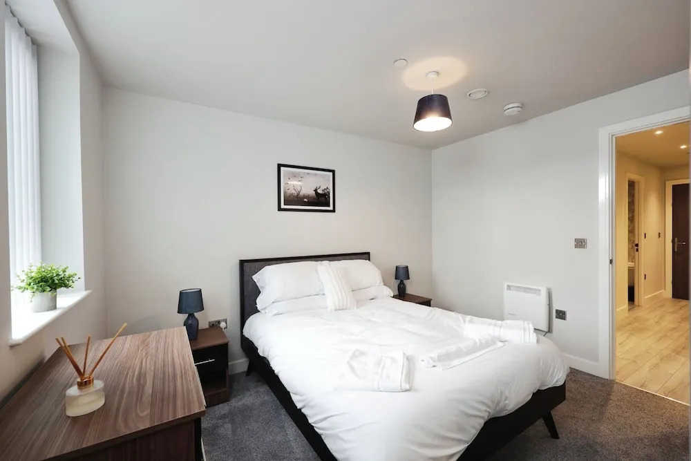 Seven Living Residences Slough - Luxury Apartments